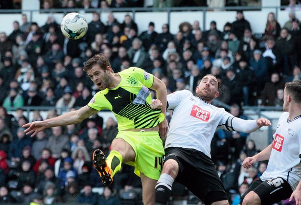 Derby County vs Huddersfield, 23h00 ngày 17/04: Chung một mục tiêu