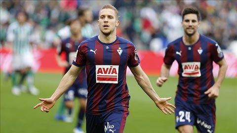 Betis vs Eibar, 23h30 ngày 16/4