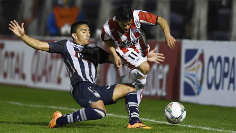 Emelec vs River Plate, 07h00 ngày 28/4