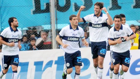 Gimnasia LP vs Temperley, 07h15 ngày 11/4