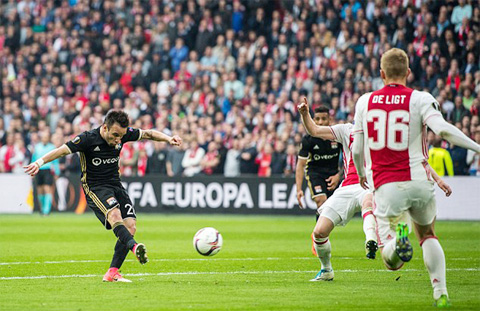Lyon vs Ajax, 02h05 ngày 12/5: Chinh phục núi cao