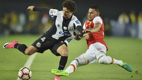Santos vs Independiente, 07h45 ngày 5/5
